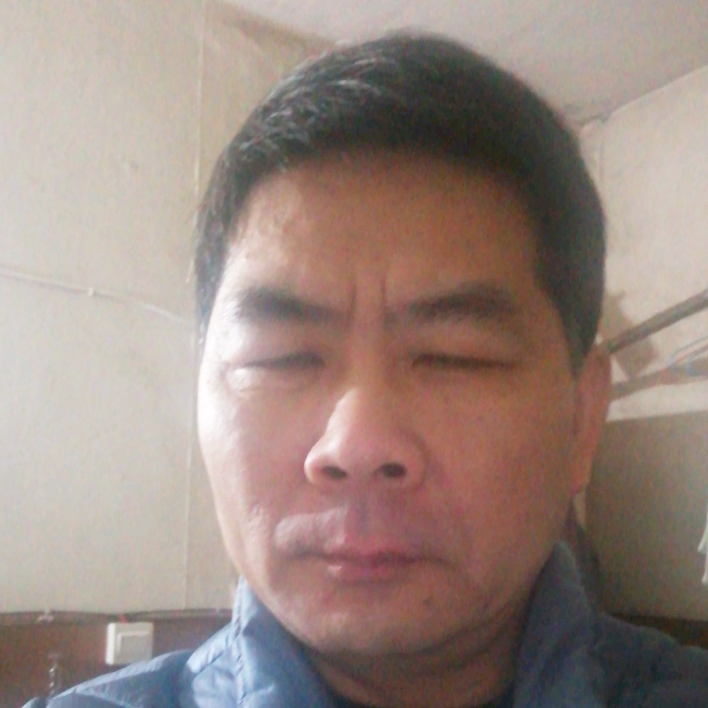 小蝴蝶苦恋爱笑的照片