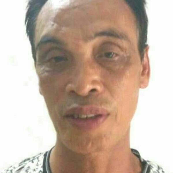 高挑火车的照片