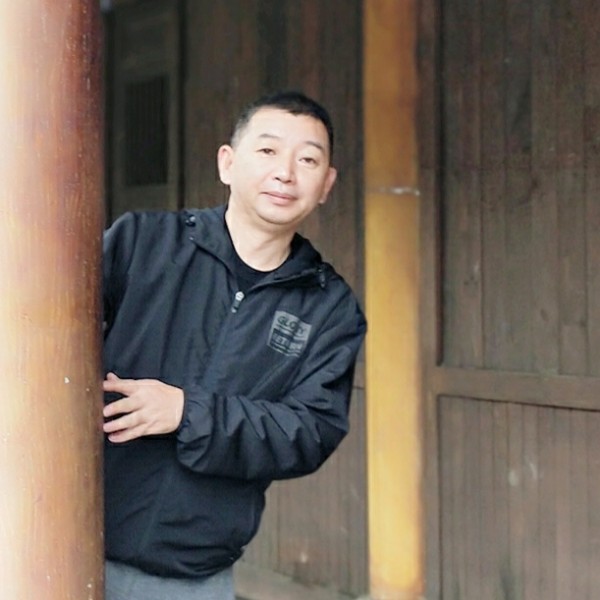 激昂有忘忧的照片