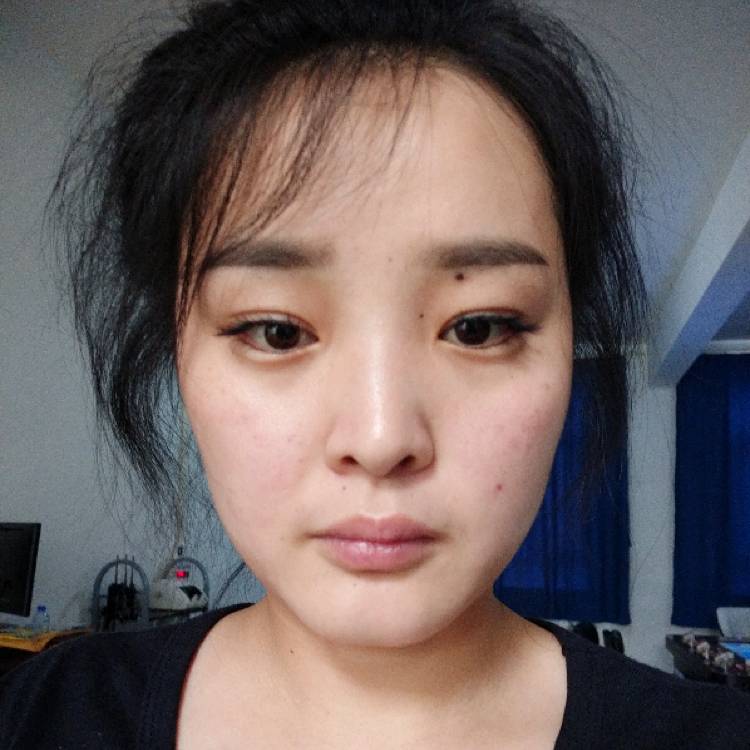 发箍畅快的照片
