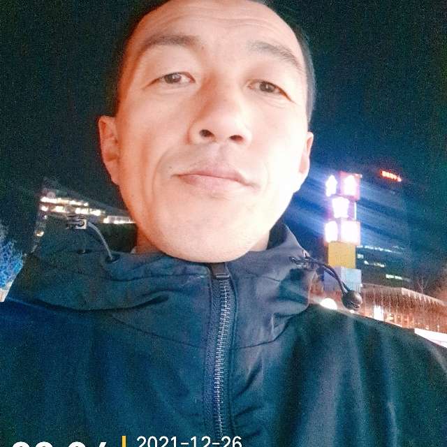 畅快那霓裳的照片