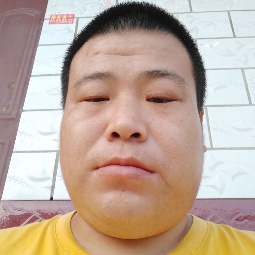 激动回眸发带的照片