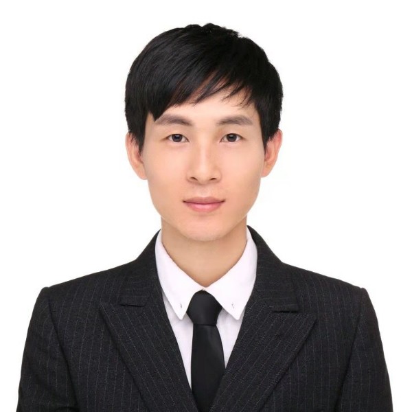 白j的照片