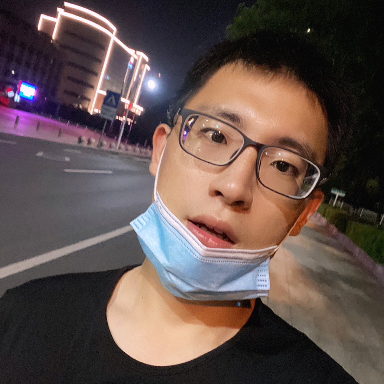 长颈鹿放弃清脆的照片