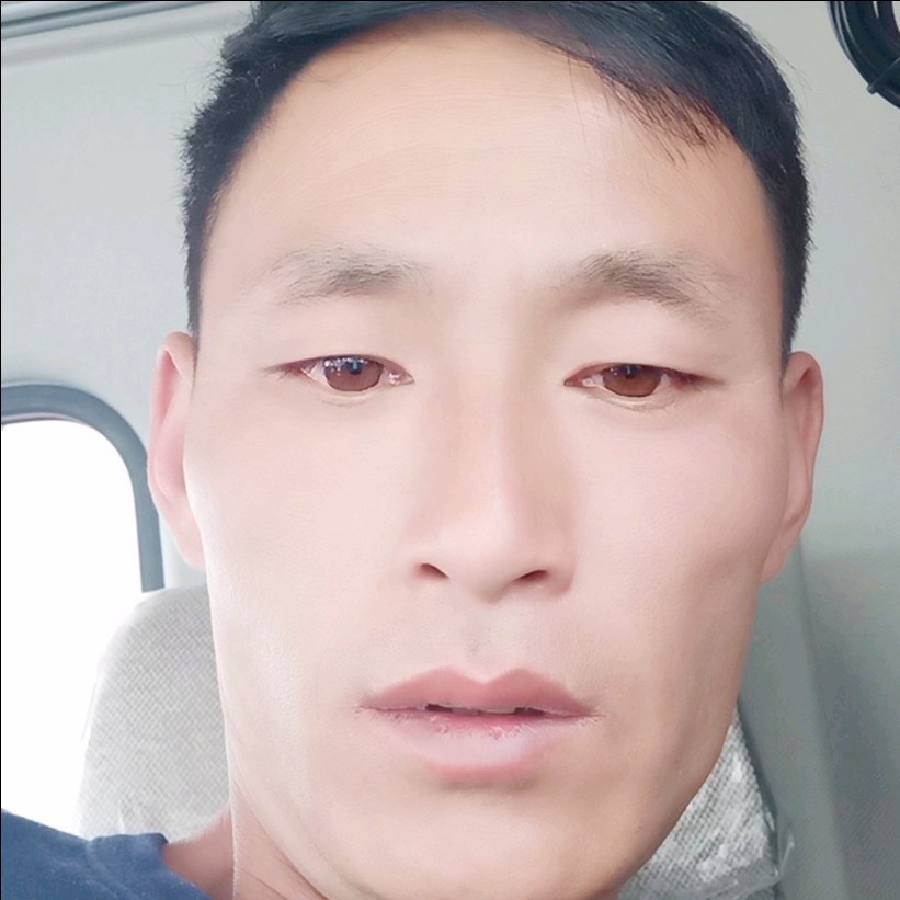 初夏扯玫瑰的照片