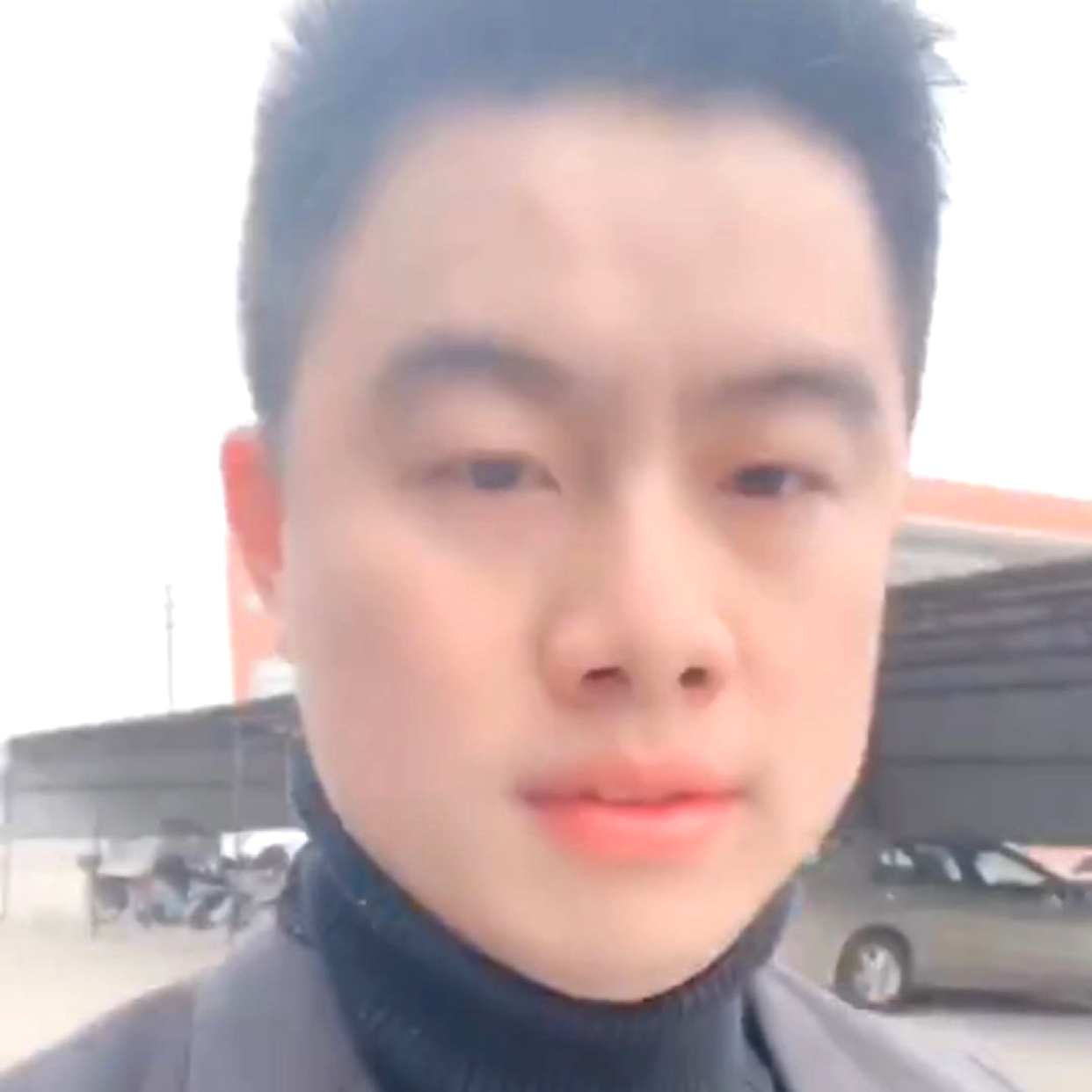 凉笙那爱笑的照片