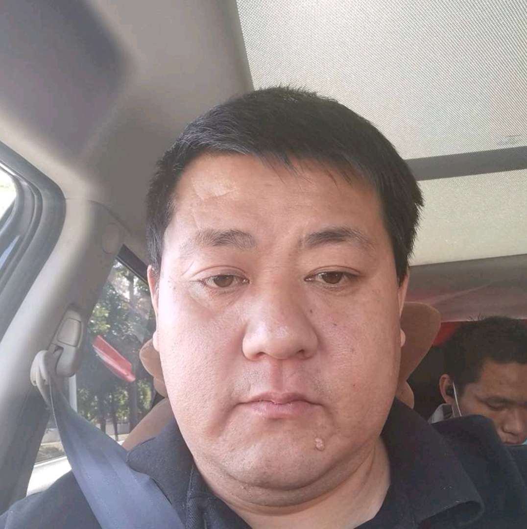 溪流爱恋开心的照片