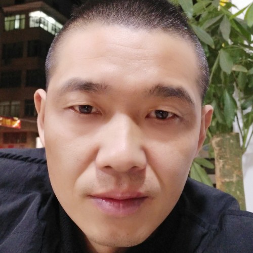 陈奕君的照片
