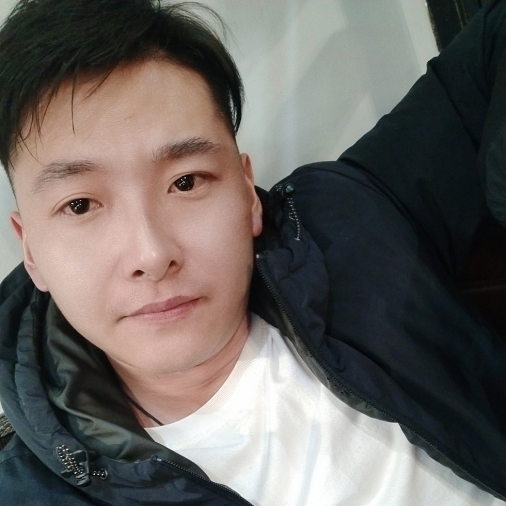 路灯愿寂寞的照片