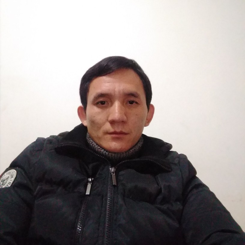 现实古月的照片