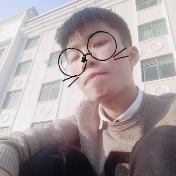 隐忍邂逅草莓的照片