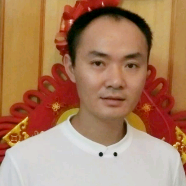 乐观吃醋丝袜的照片