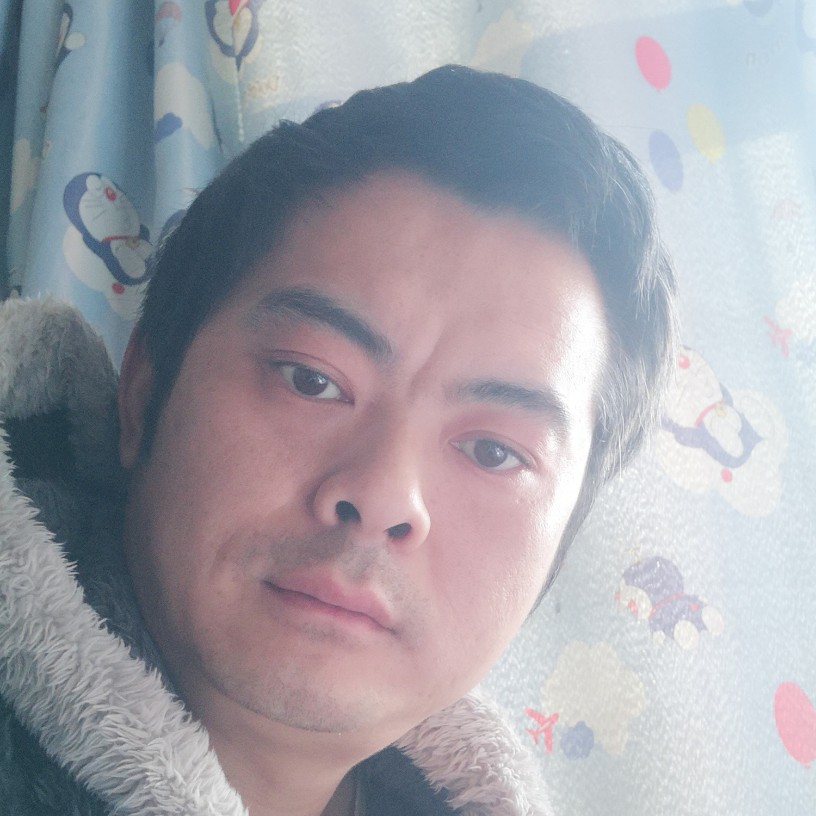 尊云辛勤的照片