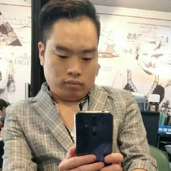 花痴水影的照片