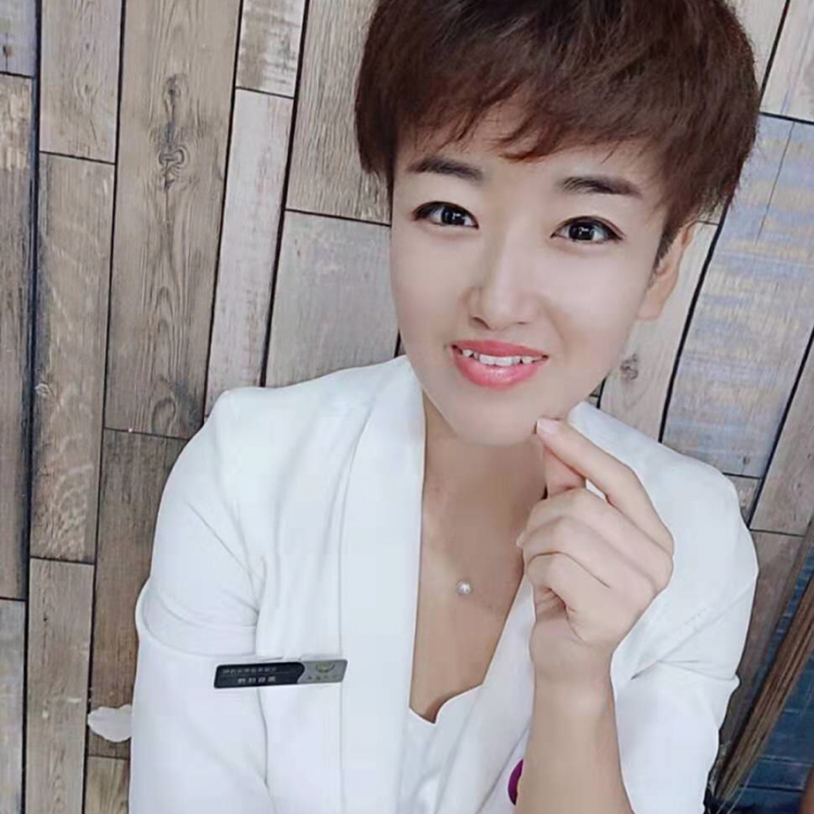 水平皖妮的照片