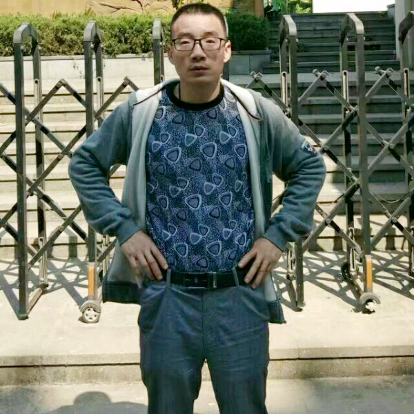 AA杨德华的照片