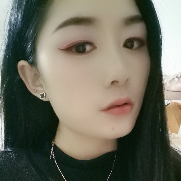 谢家二姑娘的照片