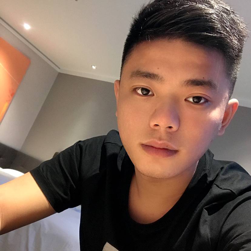 王哈哈的照片