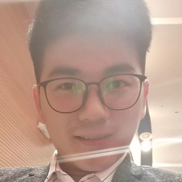 默默等待白开水的照片