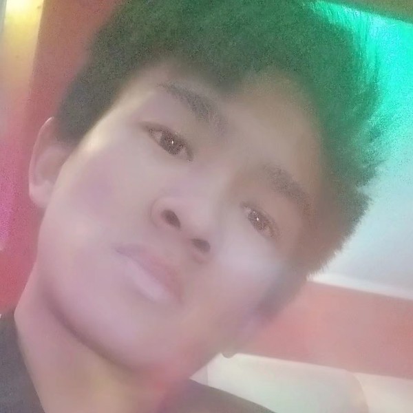 冬天回眸无语的照片