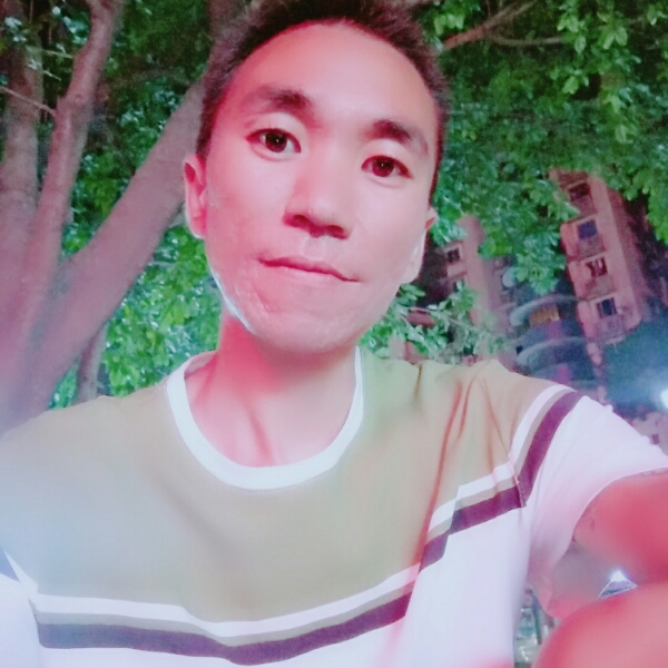 英俊鞋子的照片
