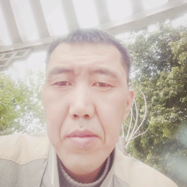 张炳杰的照片