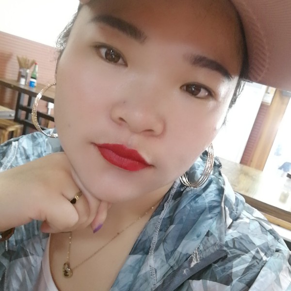 婕L的照片
