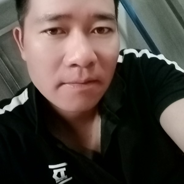 明媚爱恋香水的照片