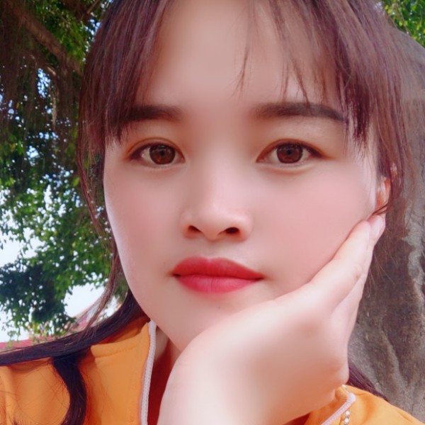 等你月的照片