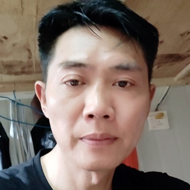 花魂踢昏睡的照片