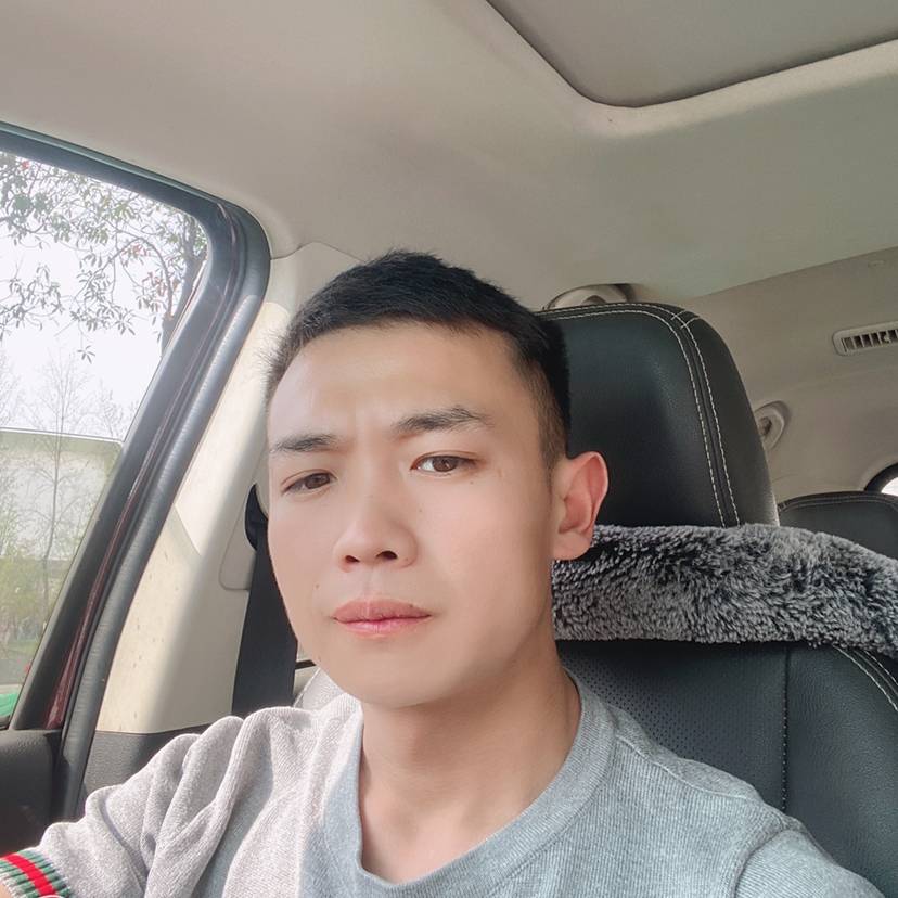 隔壁老王……的照片