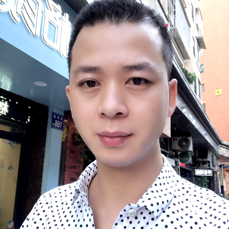 明镜高悬。的照片