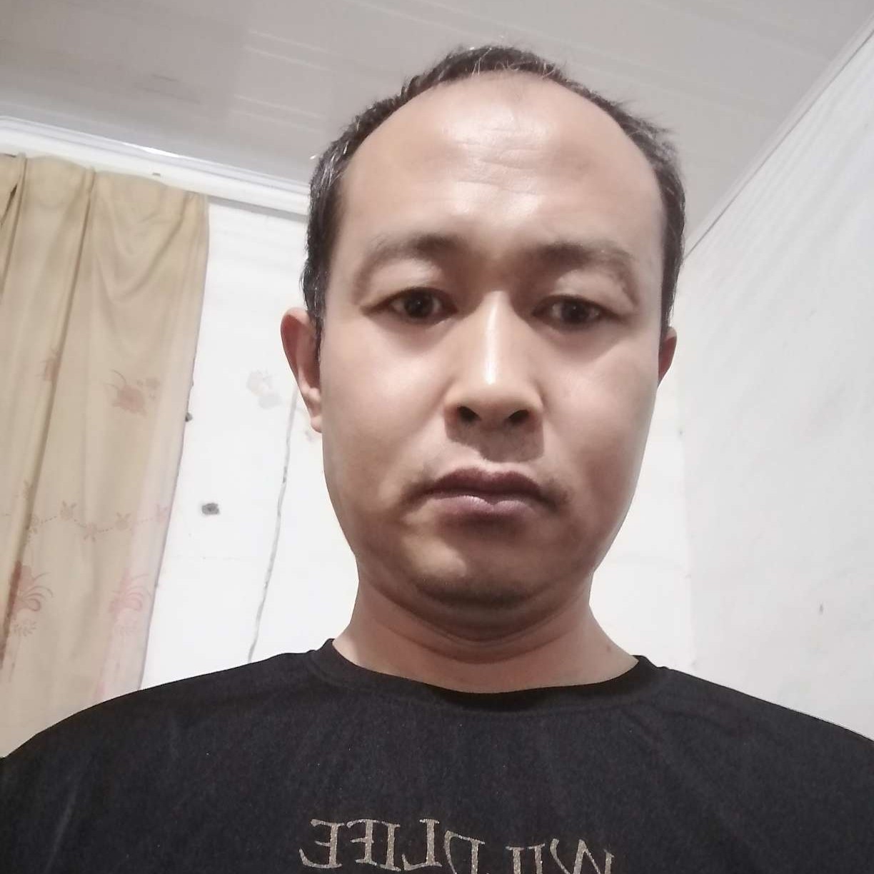 初妆那个性的照片