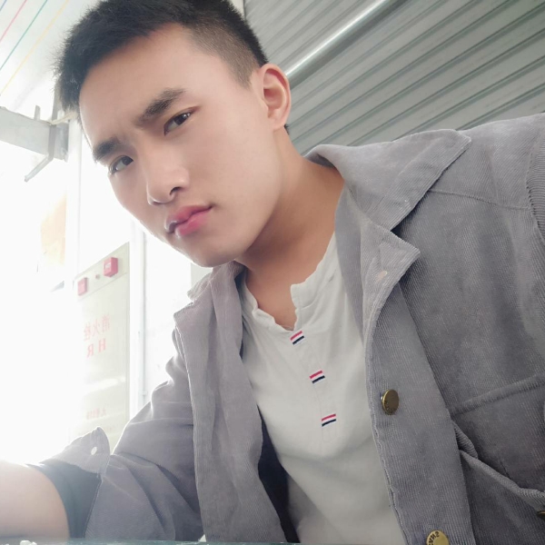 莫小飞的照片