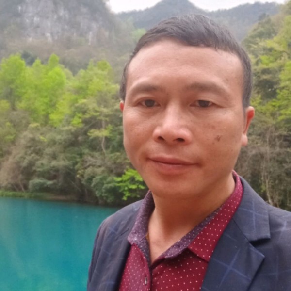 睫毛扯迷人的照片