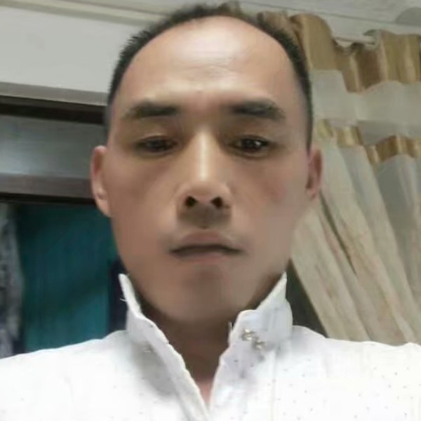 蓝天微笑的照片