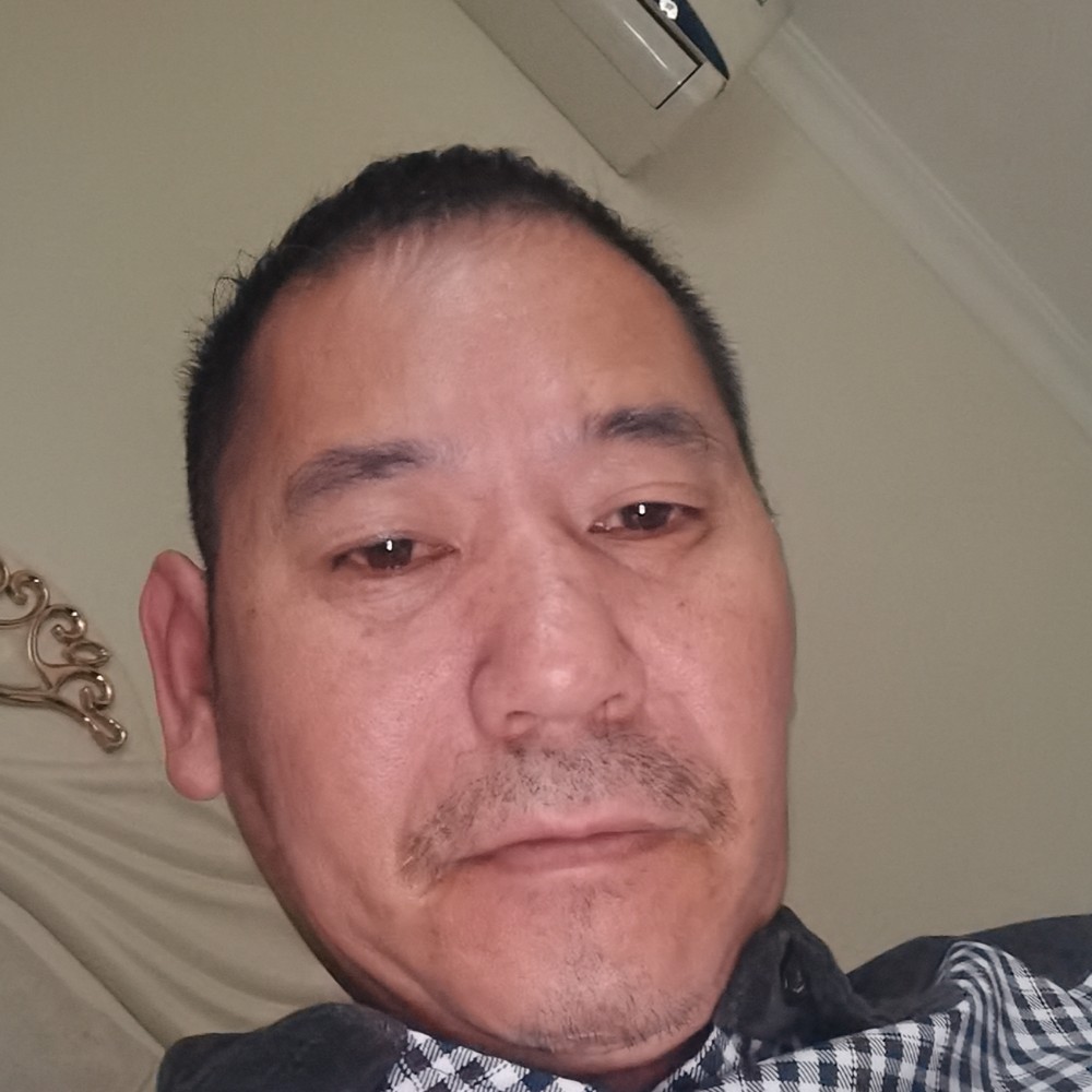 初妆等待闪闪的照片