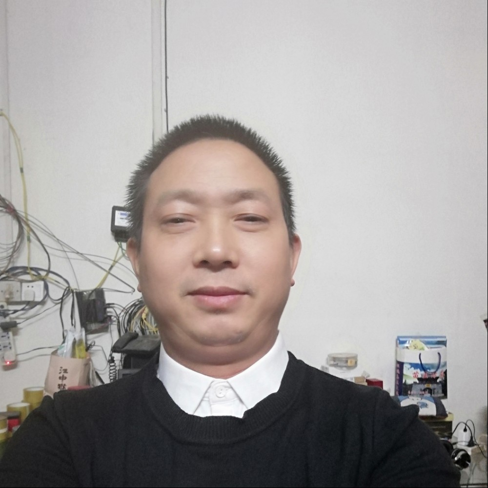 畅快那西装的照片