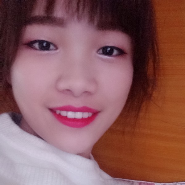 吃斋的猫的照片