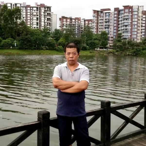 无垠睫毛膏的照片