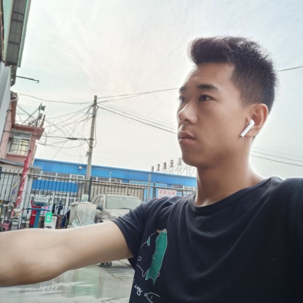 小新不色的照片