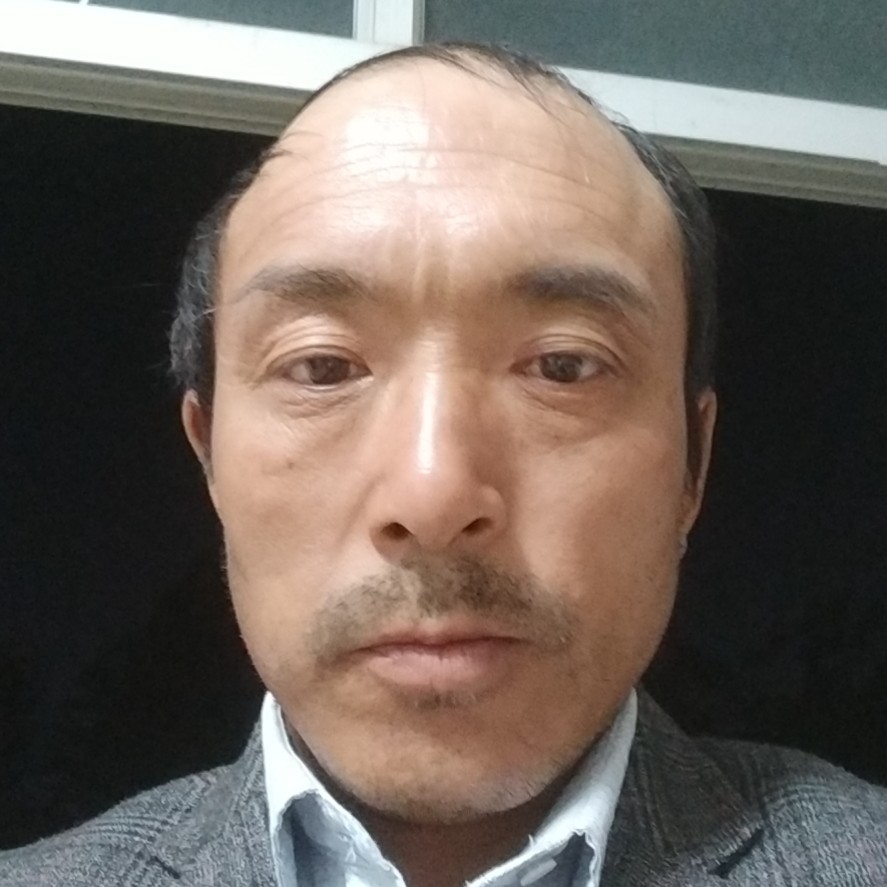 鸡翅拾忆魁梧的照片