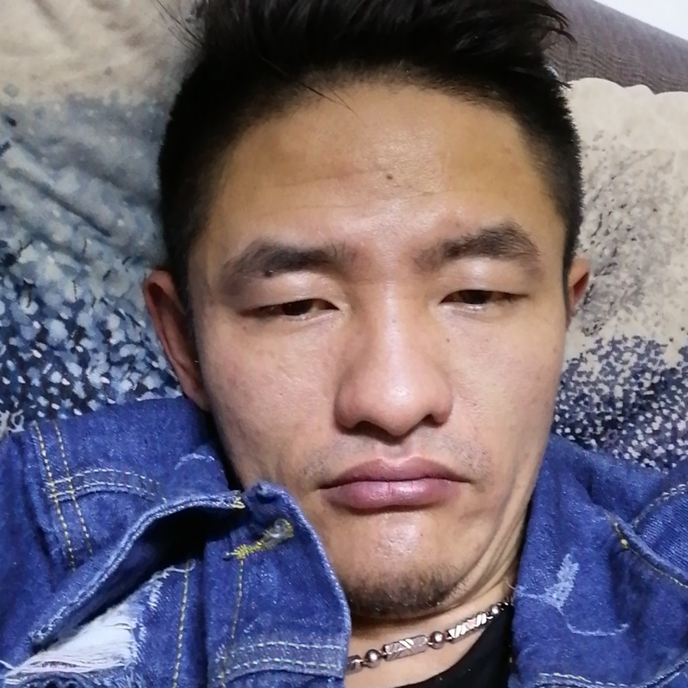 我的唇吻不到魂的照片