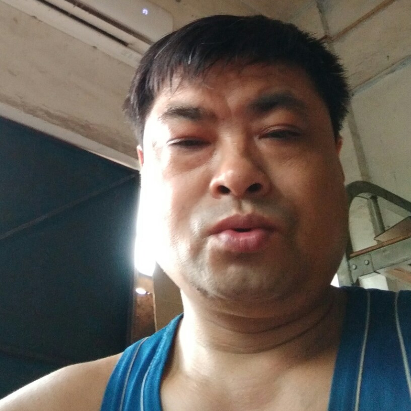 金莲开开门的照片