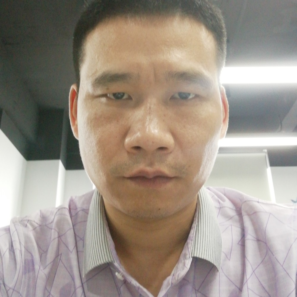 落寂用西装的照片