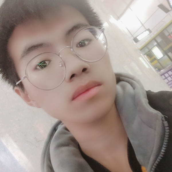 迷之雄鹰的照片