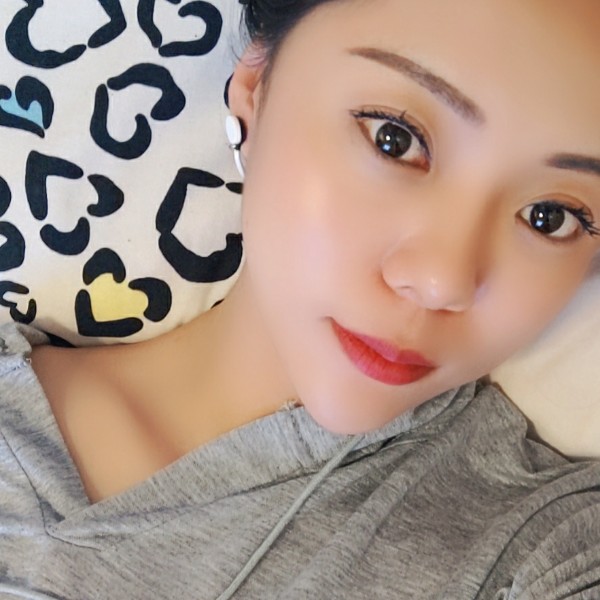 小玥990的照片