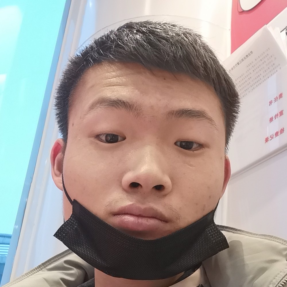 危机演变鼠标的照片