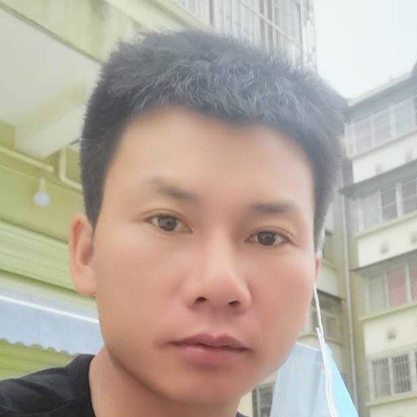 周金峰的照片