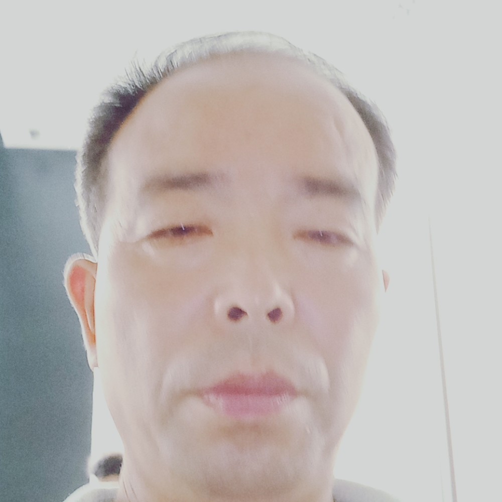 超短裙等待大胆的照片